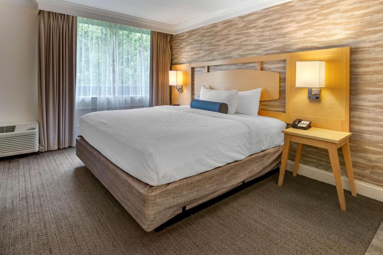 Best Western Plus University Inn Вінстон-Сейлем Екстер'єр фото