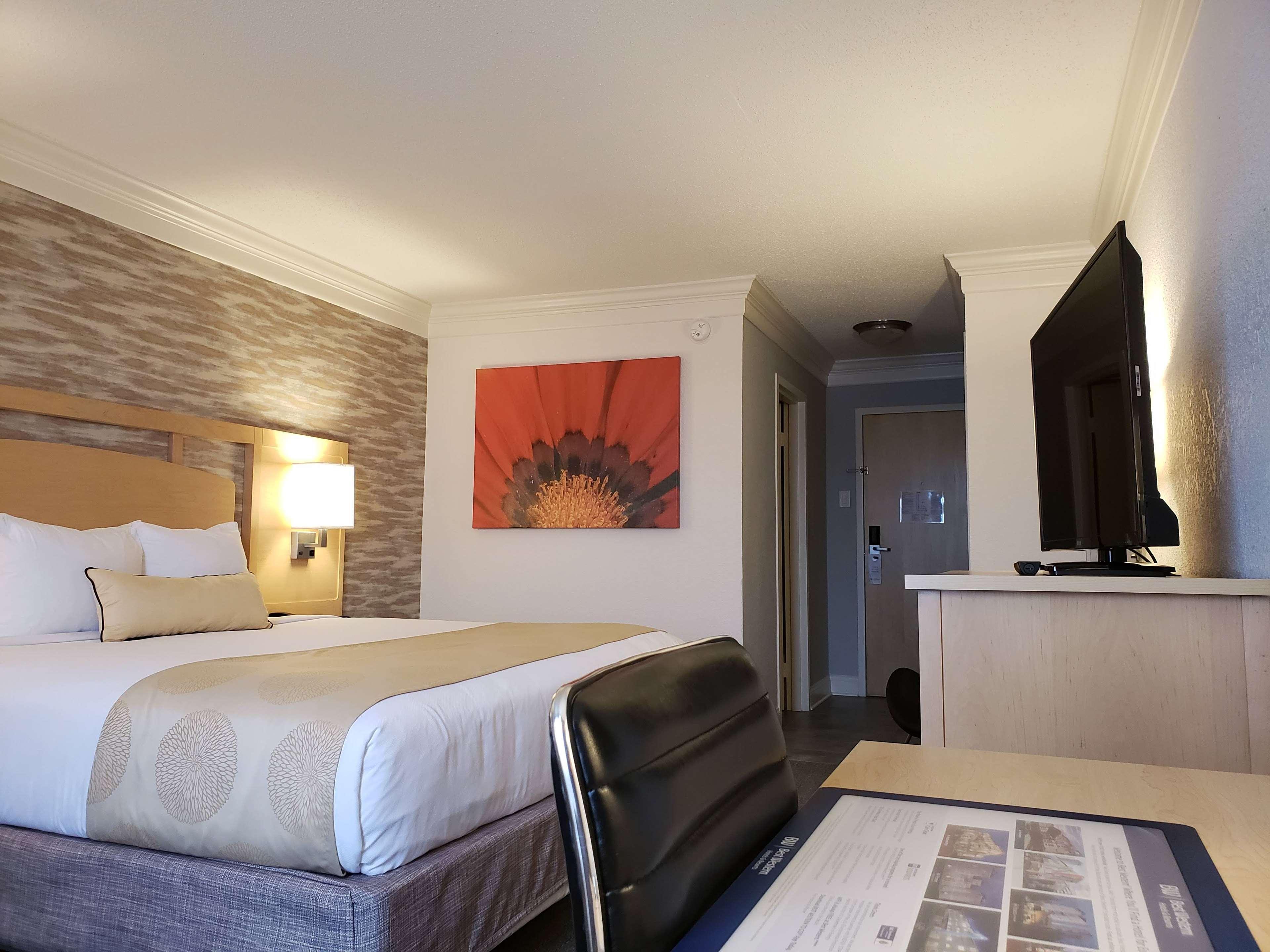 Best Western Plus University Inn Вінстон-Сейлем Екстер'єр фото