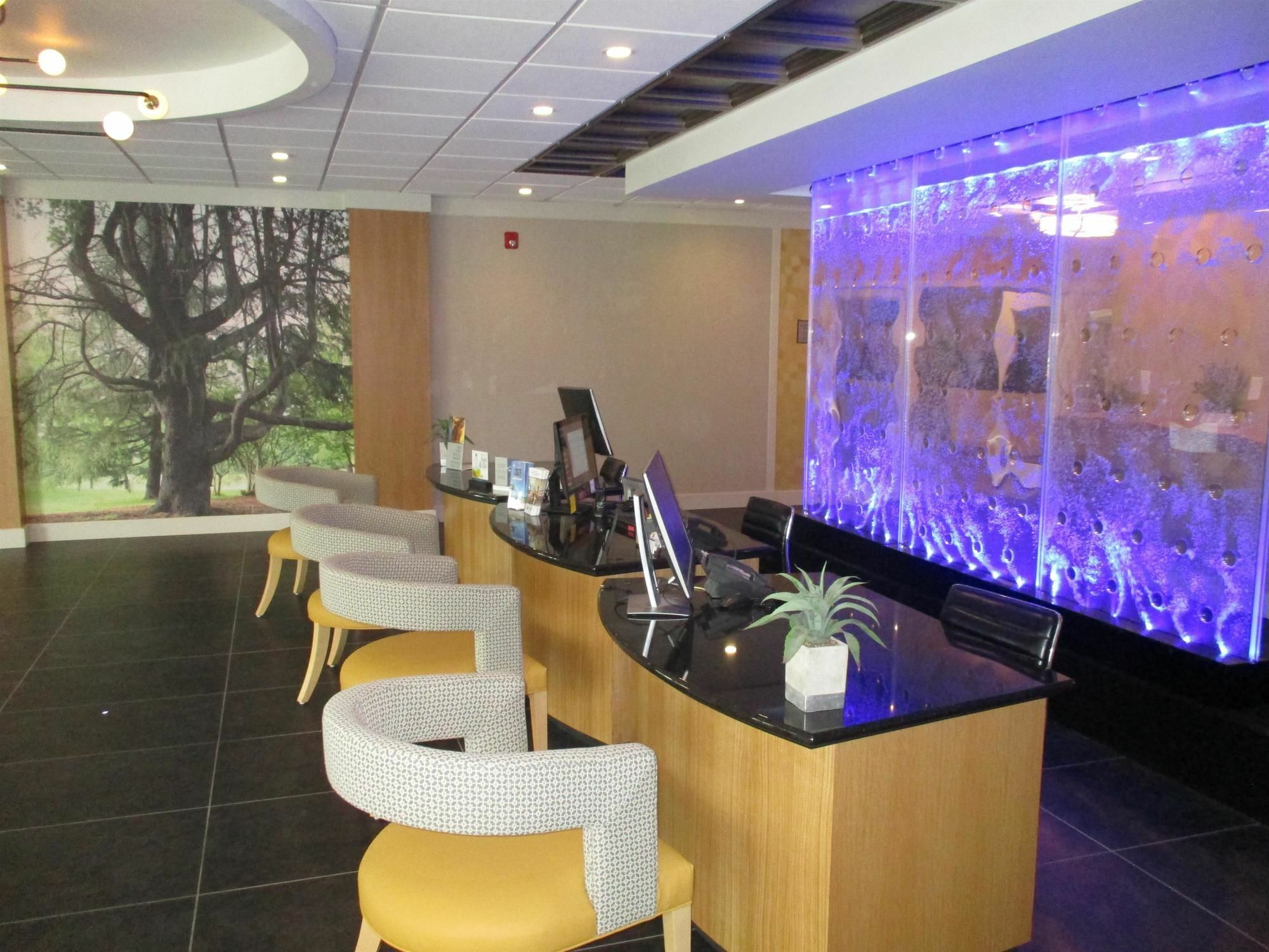 Best Western Plus University Inn Вінстон-Сейлем Екстер'єр фото